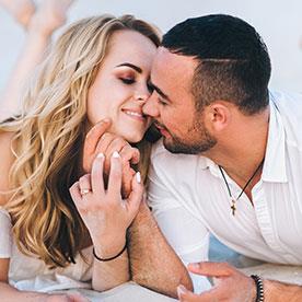 121 Online Dating Featured Image